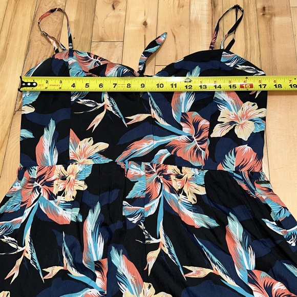 Roxy Floral Mini Dress - Picture 7 of 7